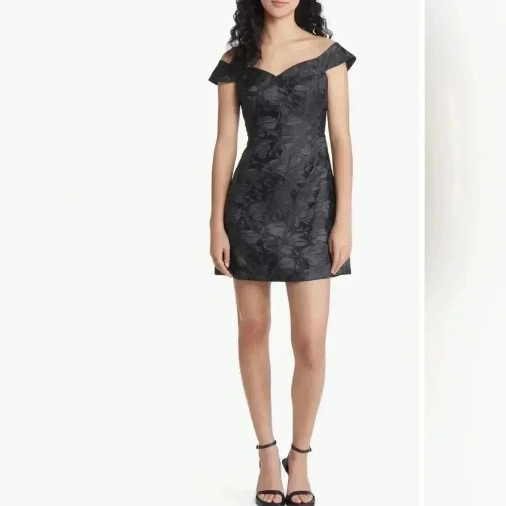 Lulu's You're All Heart Off the Shoulder Leaf Jacquard Cocktail Minidress